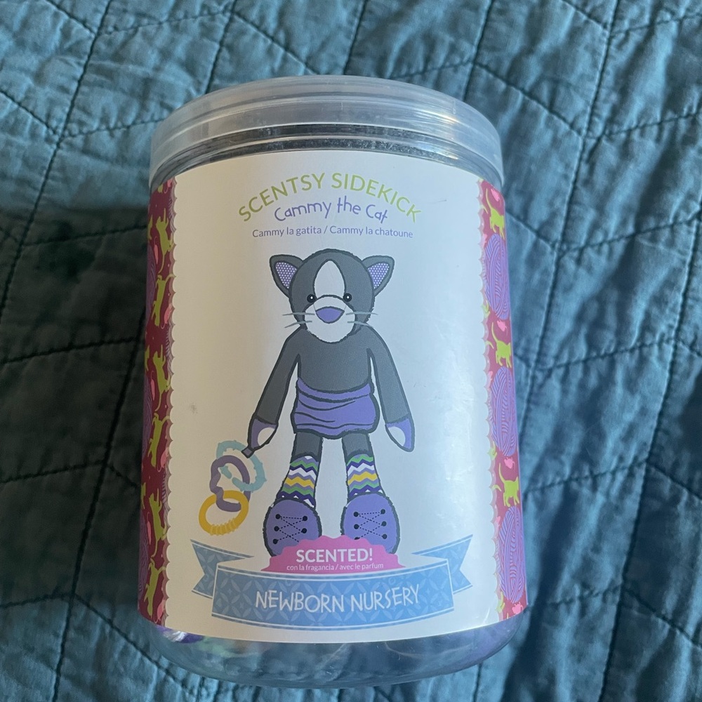 Scentsy Sidekick Cammy the Cat Scented Newborn Nursery Discontinued